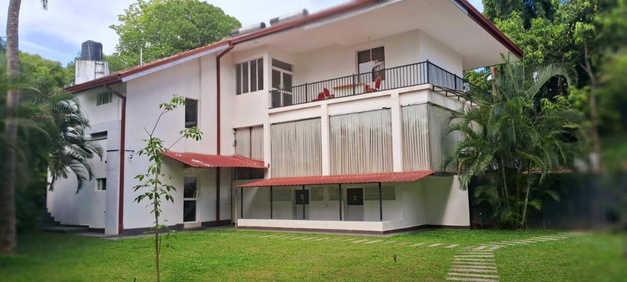 Hotel Urban Breeze Kundasale Zewnętrze zdjęcie